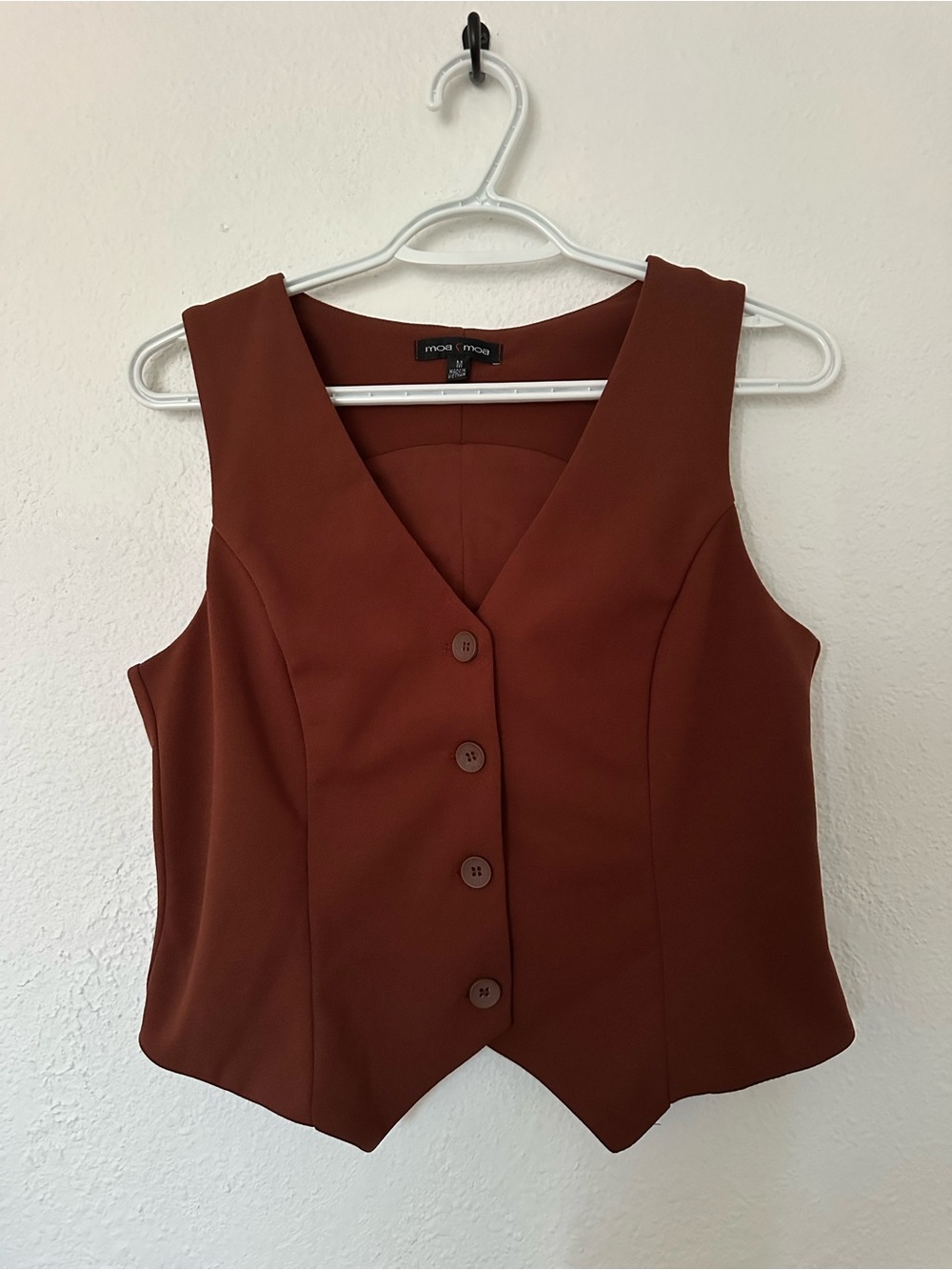 Moa Moa Women's Sleeveless Button-Front Vest – Brown